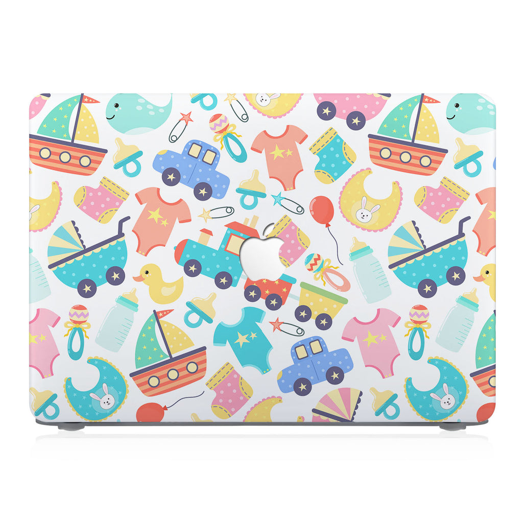 This lightweight, slim hardshell with 4 design is easy to install and fits closely to protect against scratches