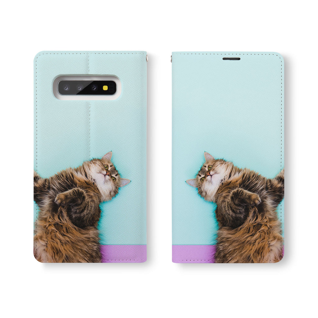 Personalized Samsung Galaxy Wallet Case with Cat desig marries a wallet with an Samsung case, combining two of your must-have items into one brilliant design Wallet Case.