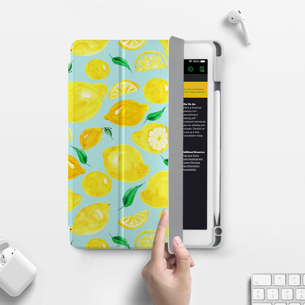 Vista Case iPad Premium Case with Fruit Design has built-in magnets are strategically placed to put your tablet to sleep when not in use and wake it up automatically when you need it for an extended battery life.